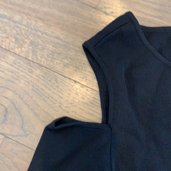 Eliza J black dress cold shoulder size S/P - Picture 4 of 6